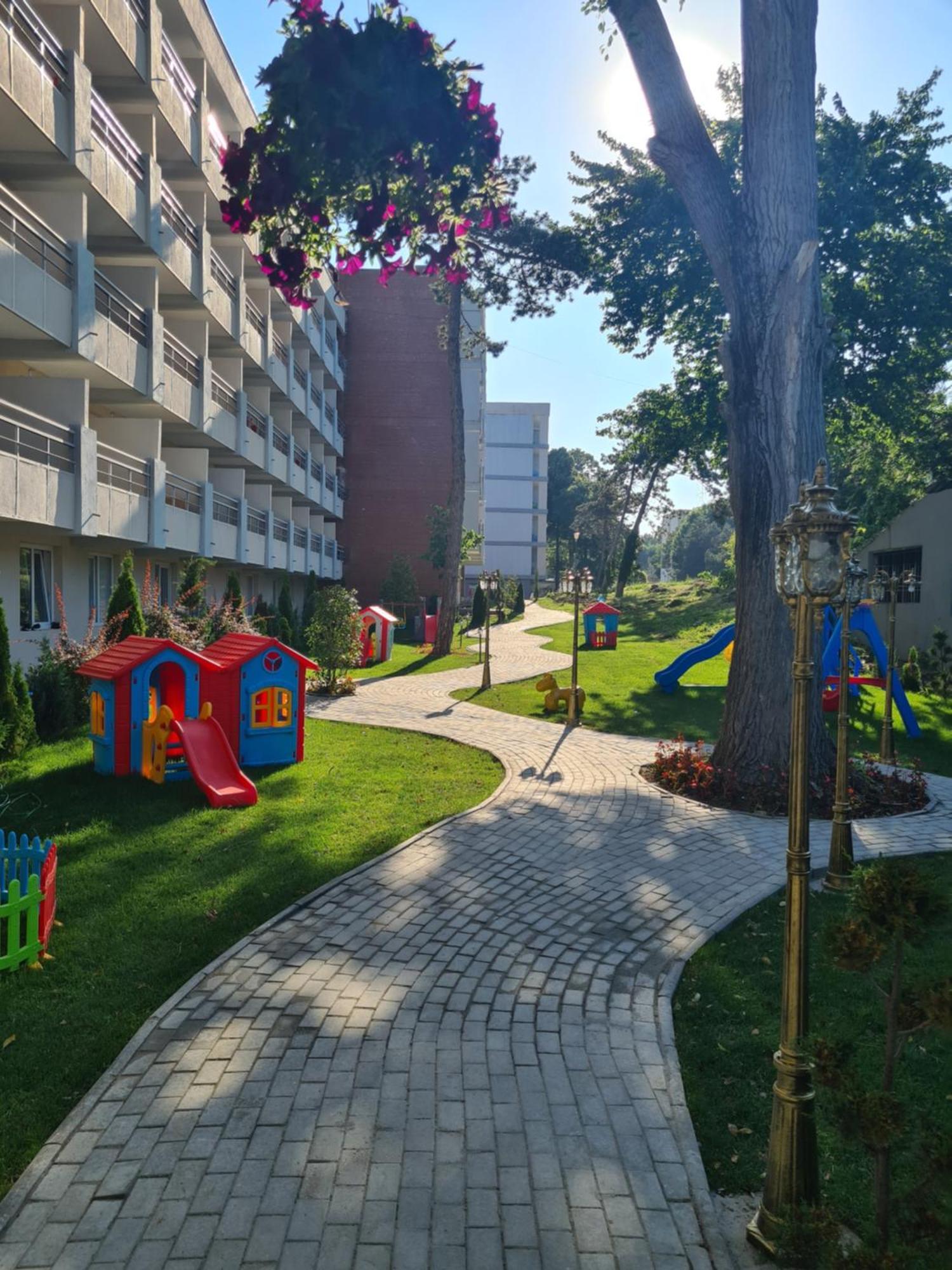 Spring Holiday Resort Neptun Extérieur photo